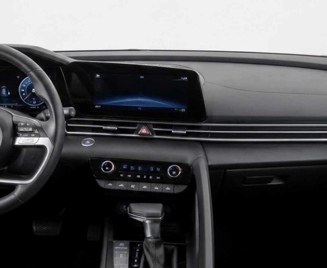 2023 Hyundai Elantra Hybrid — close-up detail